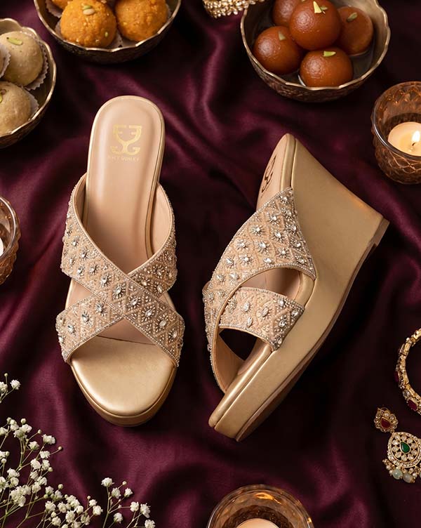 Fortune Teller : Criss Cross Wedges