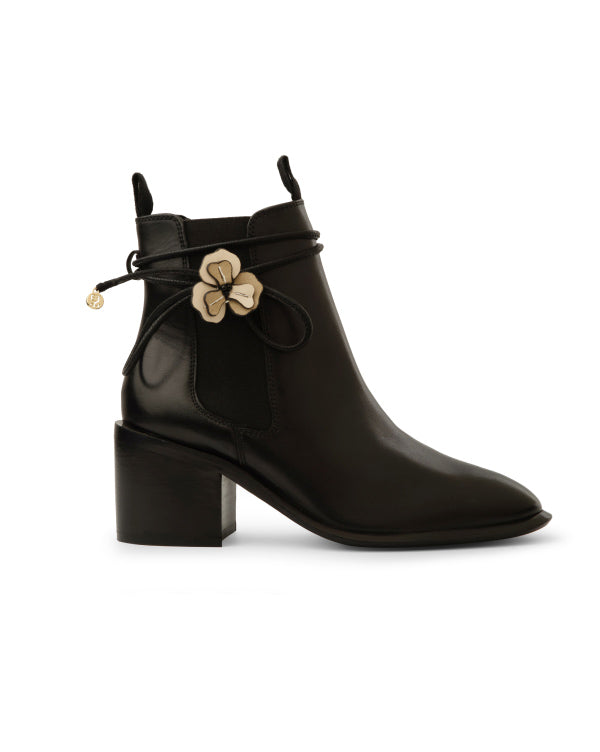 All Day Black : Boots