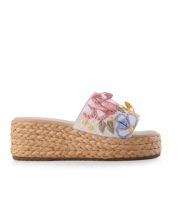 Bubble Yum : Slipon Espradrille Wedges