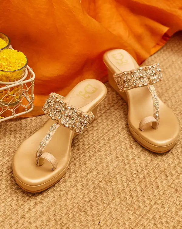 Crown Jewel : Kolha Wedges - Fizzy Goblet - Indian - Handcrafted