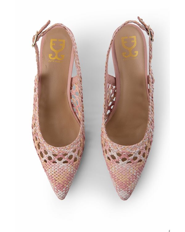 Dewy Darling : Pointed Block Heels