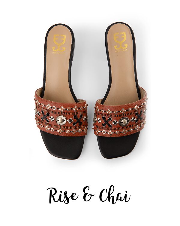 Rise & Chai Slipon Block Heels