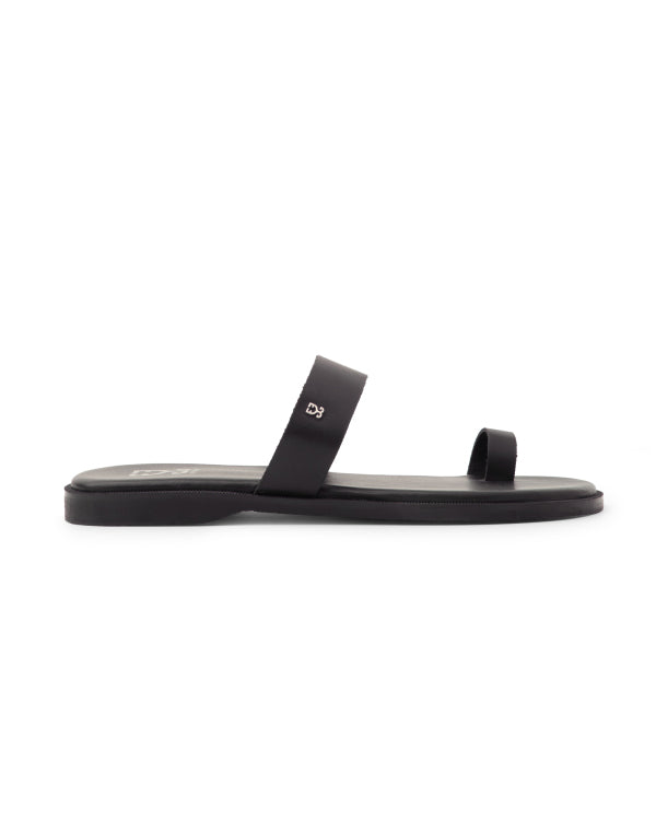 Black to Basics : Men Sandals