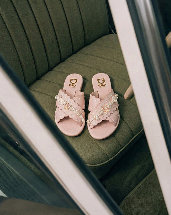 Julie : Criss Cross Sliders