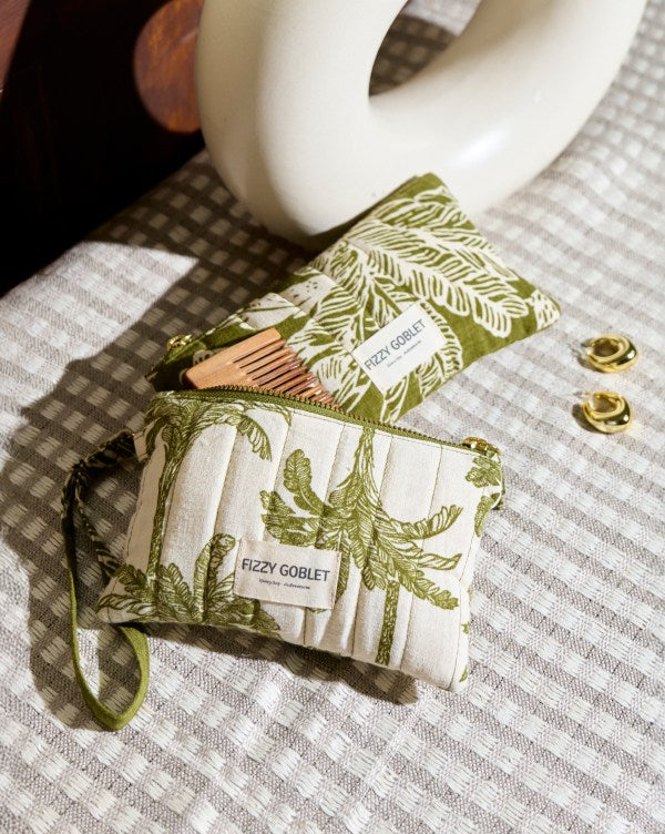 Free Pouches : Set of 2