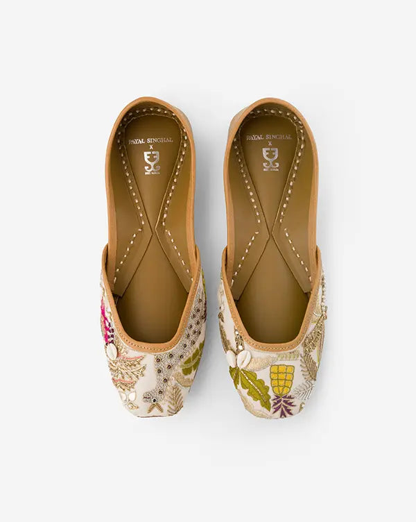 Shell Yeah : Juttis - Payal Singhal X Fizzy Goblet - Fizzy Goblet - Indian