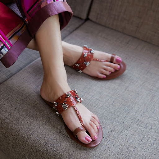 Modern Kolhapuri Styles That Go Beyond Ethnic Wear