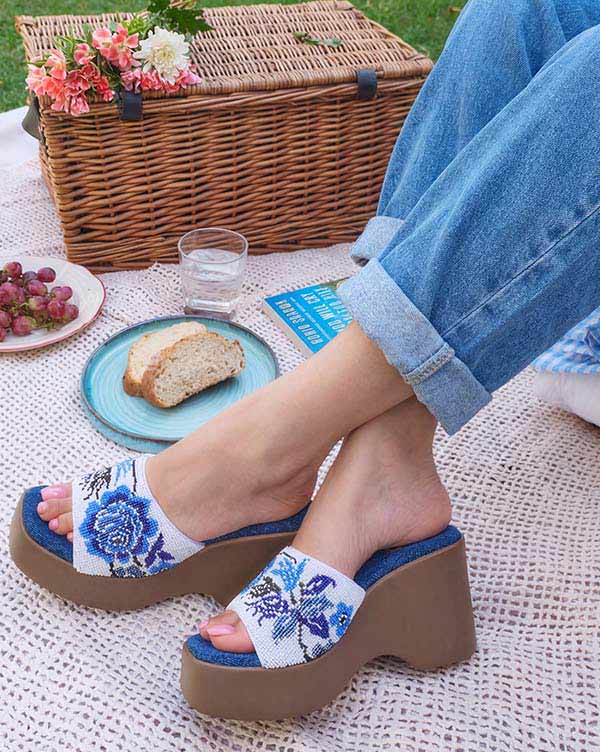 Chill Pill : Wedge Heels