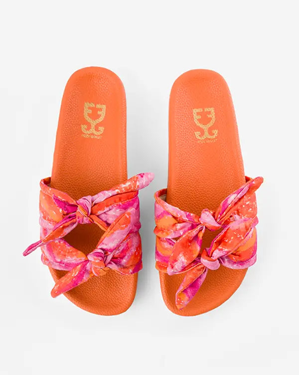 Bow-n Voyage : Sliders