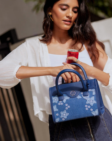 DenimDarlingdomesticcover_11zo