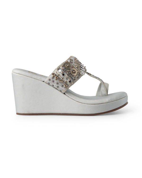 Flight of Fancy : Kolha Wedge