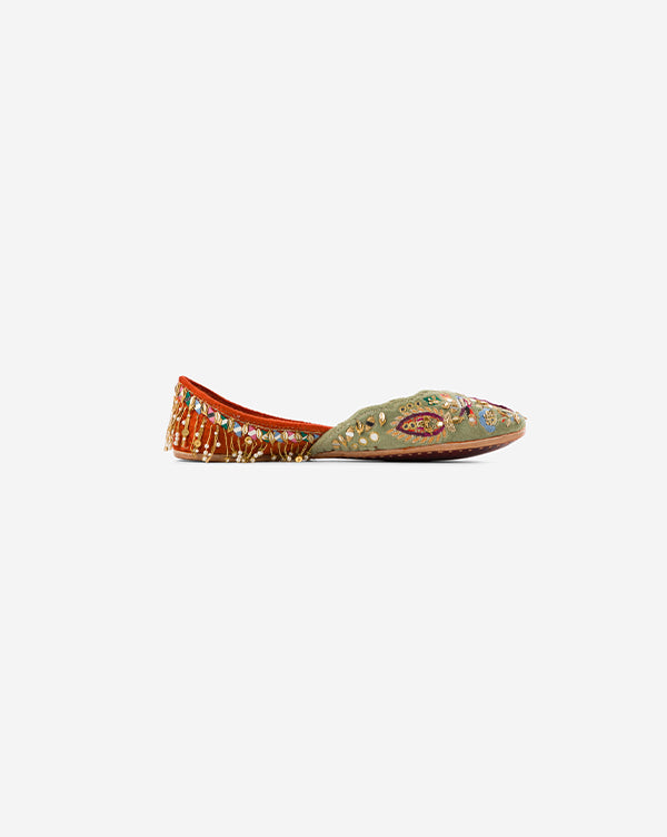 Floral Fiesta : Juttis - Handcrafted - Fizzy Goblet - Indian