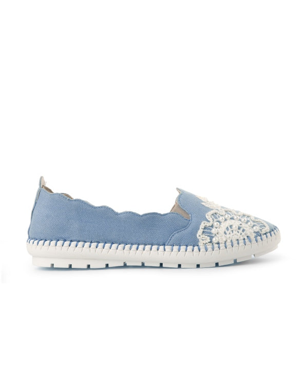 Frosty Bloom : Loafers