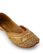 Gild Trip : Juttis