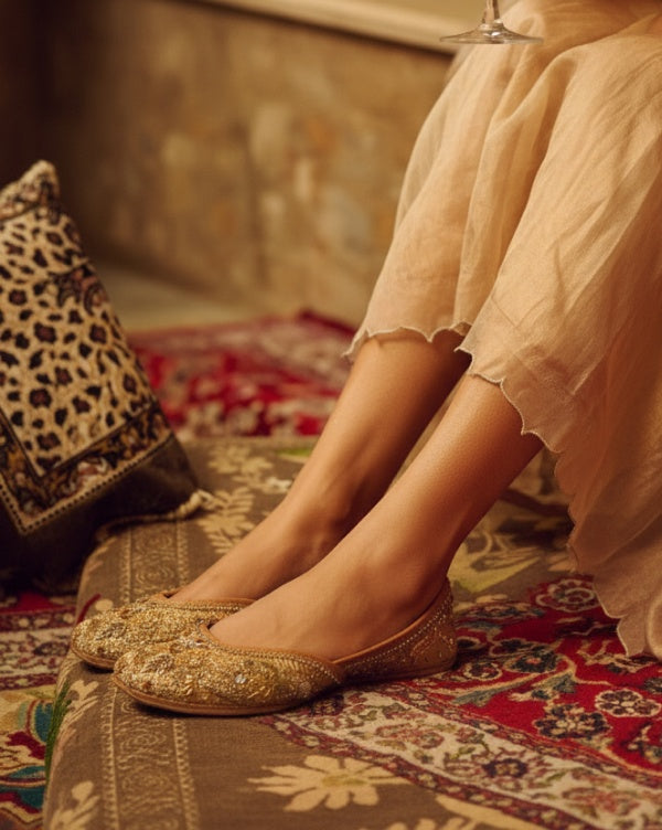 Golden Girl : Juttis