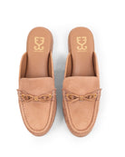Main Act : Slip On Loafers
