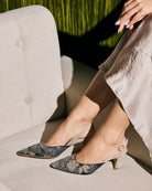 Midnight Vows : Mule Heels