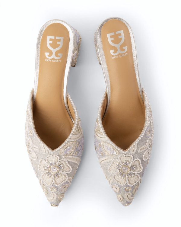 Over the Moon : Mule Heels