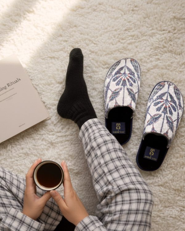 Velvet Wine : Mules - Payal Singhal X Fizzy Goblet