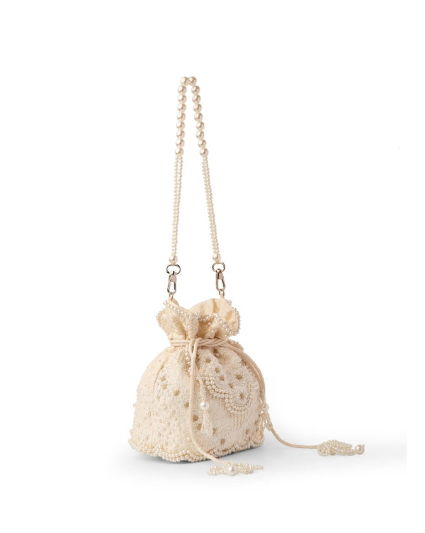 Pearly Charm : Potli