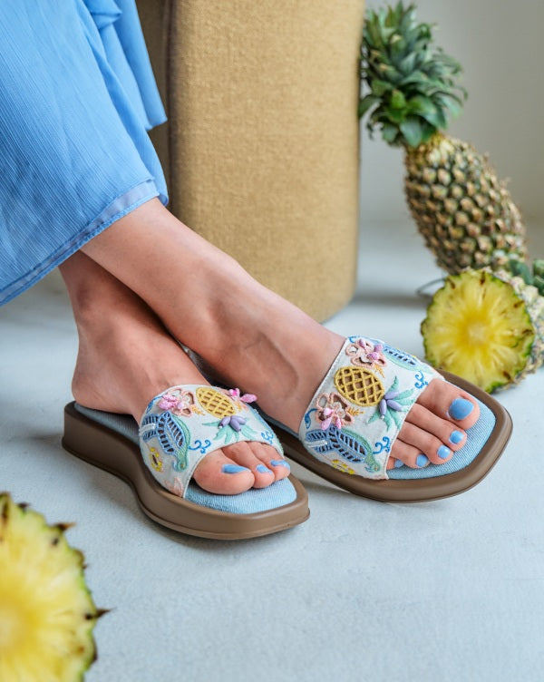 Pina Colada Bomba Sliders