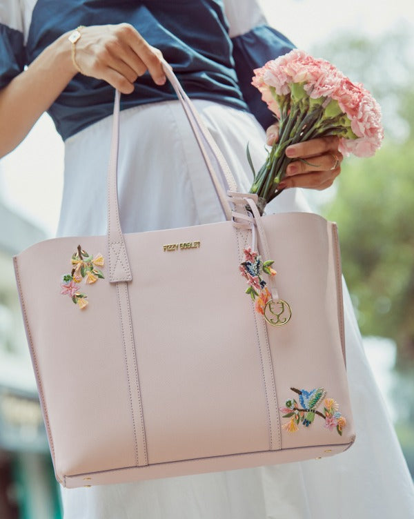 Fizzy Tote Leather – Blush Pink (With hummingbird and floral embroidery)