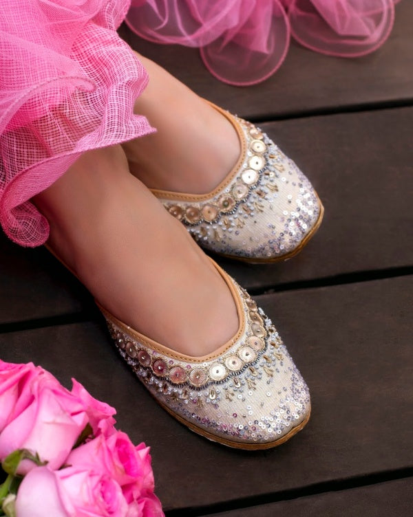 Pixie Dust : Juttis - Silver & Gold