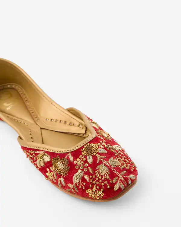 Red Velvet : Juttis - Fizzy Goblet - Handcrafted - Indian