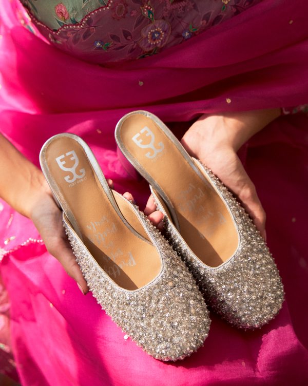 AOLLPU Heals Woman, High Heels Wedding Shoes Bride Party Shoes Women Pumps  Paltform Ladies Sandals Bridal Shoes (Color : White, Size : 41 EU) : Buy  Online at Best Price in KSA -