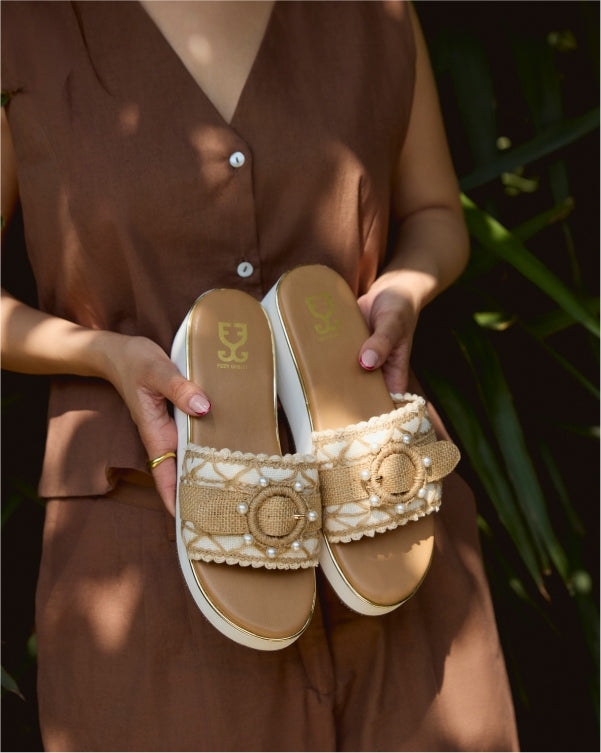 Shore Thing : Wedge Heels