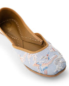Something Blue : Juttis