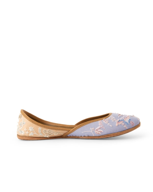 Something Blue : Juttis