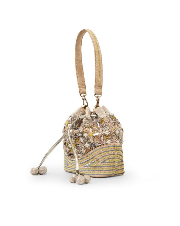 Dancing Diamonds : Potli