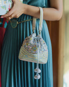 Dancing Diamonds : Potli