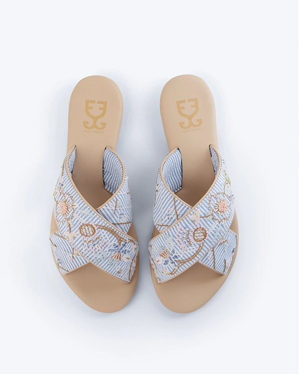Stripe a Pose : Criss Cross Sliders Handcrafted by FIzzy Goblet