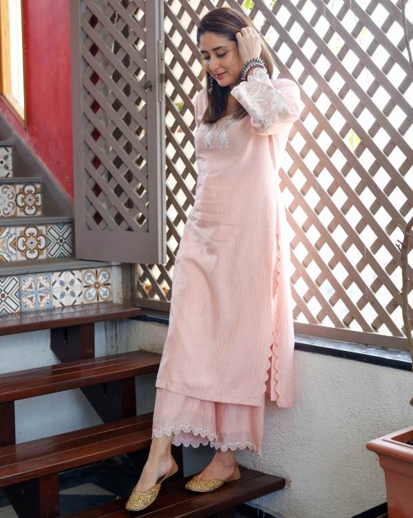 Ladoo Pops : Juttis - Kareena x Fizzy Goblet