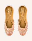 Peaches and Cream Juttis
