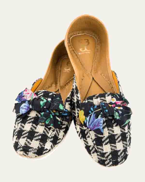 Checkmate- Loafers