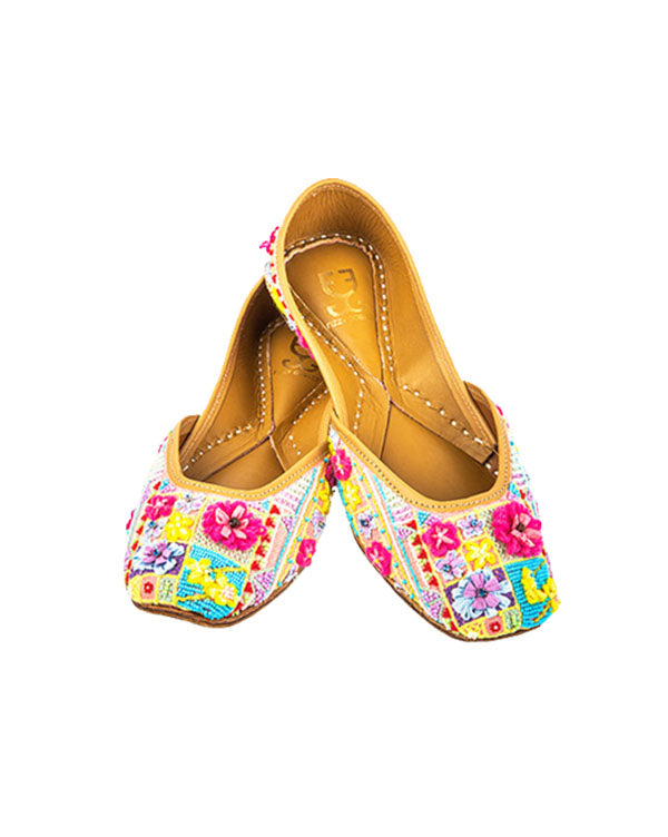 La Dolce Vita : Juttis