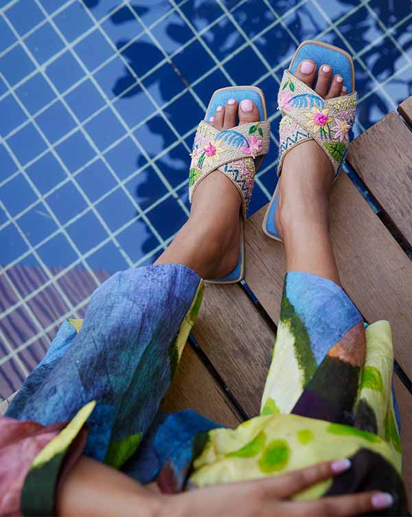 Denim Side Up : Criss Cross Slides