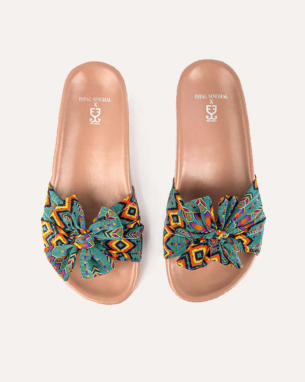 Dream World : Vegan Sliders - Payal Singhal X Fizzy Goblet