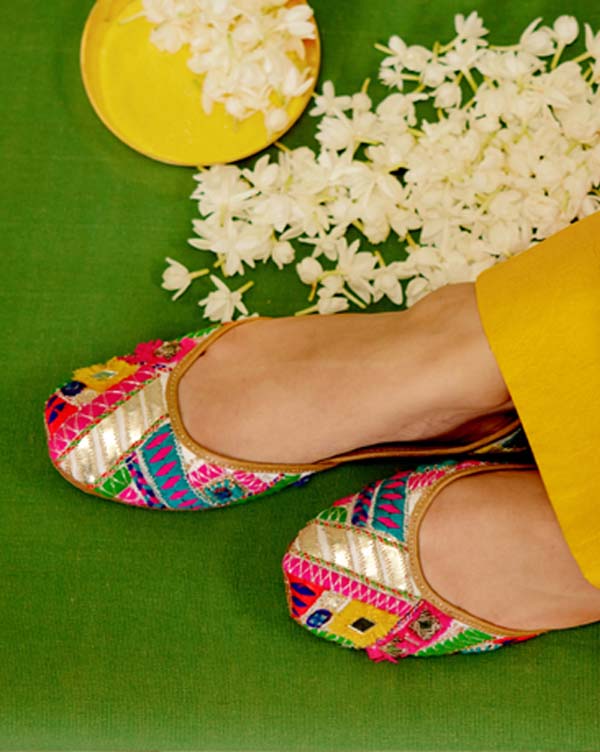 Free Spirit : Juttis  - Payal Singhal X Fizzy Goblet