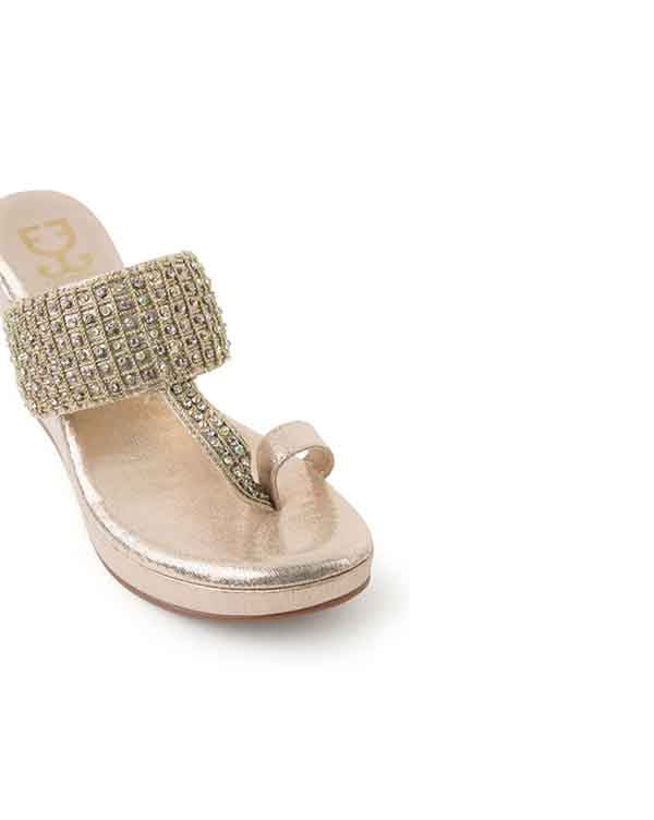 Hollywood High : Kolha Wedge