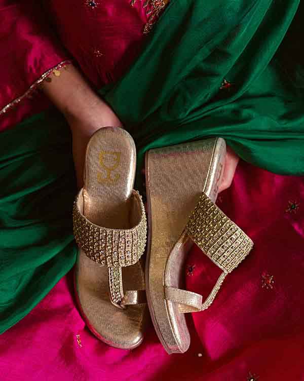 Golden Online Wedding Shoes at Best Price in Ambala Cantt | Saluja Punjabi  Jutti